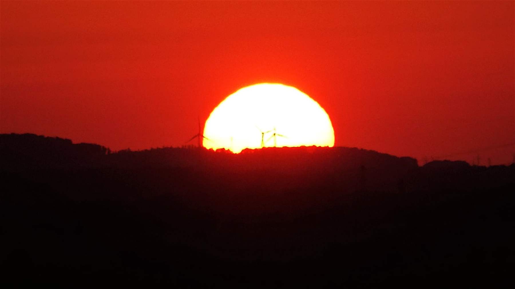 Giesener Berge im Sonnenuntergang Wanderung Hügelgräber, Oberer